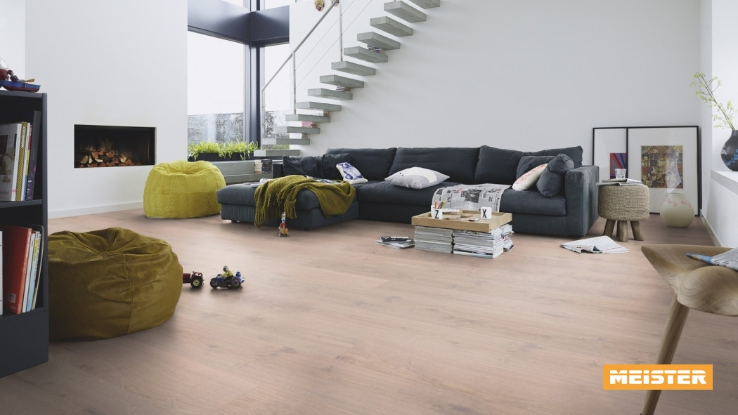 Lindura HD 300 - 8427 - Eiche lebhaft white washed