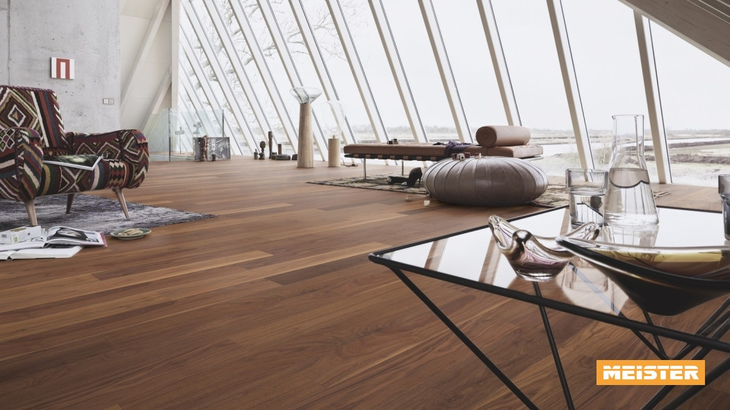 Residence PS 300 - 8044 - Nussbaum amerikanisch lebhaft